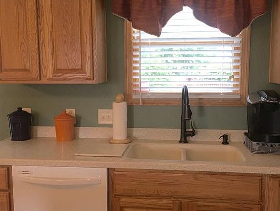 5th image of 1059 Duxberry Dr