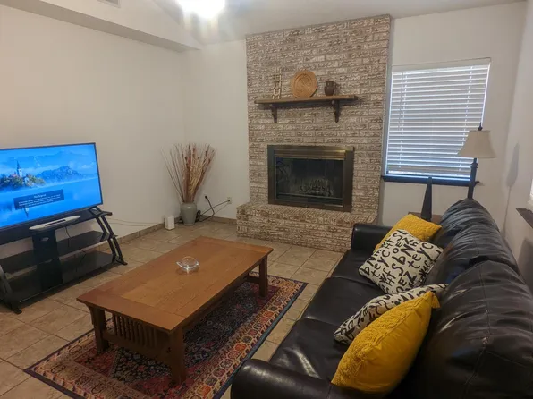 (undisclosed Address), Albuquerque, NM 87120