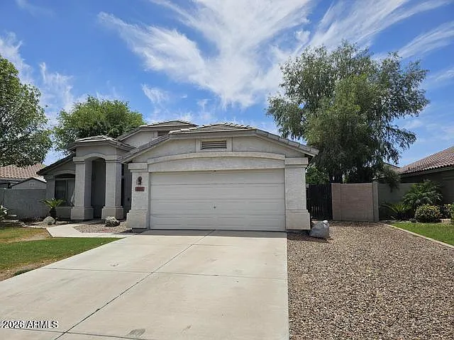 3325 E Ford Ave — Photo 3