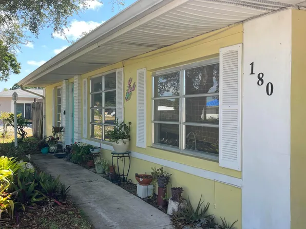 180 NE Lobster Road, Port St Lucie, FL 34986