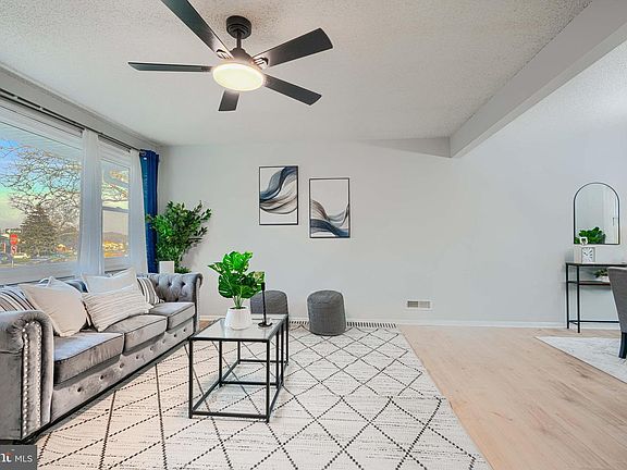 5th image of 8523 Fieldway Dr