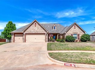 1909 NW 193rd Cir, Edmond, OK 73012