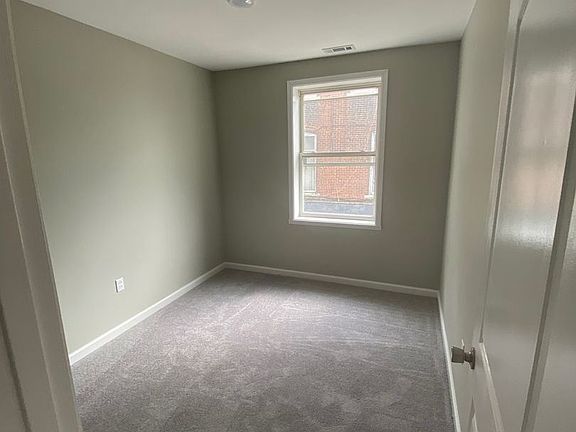 4th image of 356-358 N Main St Unit 4