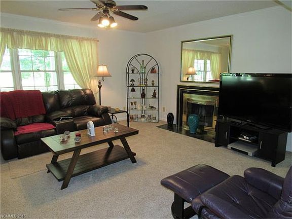 5th image of 182 Driftwood Ln