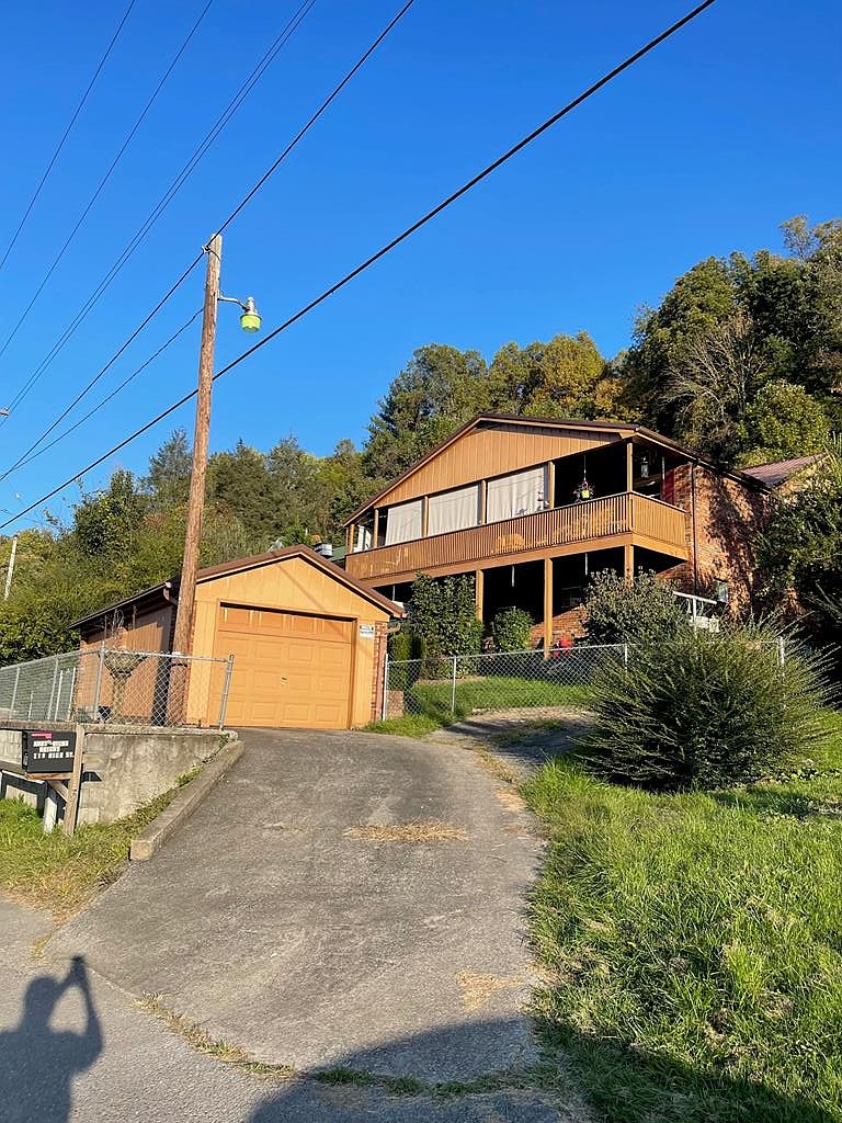 119 High St, Jenkins, KY 41537 MLS 121389 Zillow