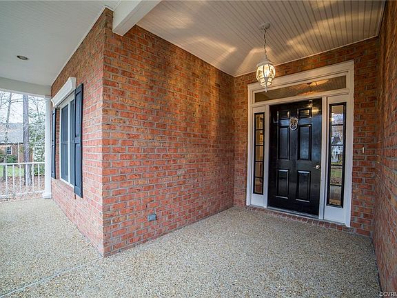 3rd image of 5266 Fisher Crest Ln