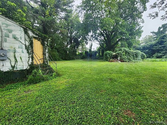 5th image of 705 Endly St
