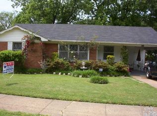 3981 Overton Crossing St, Memphis, TN 38127