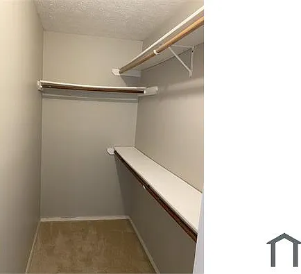 1956 Longwood Ct — Photo 10