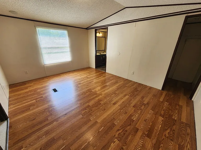 15 Wilma Ln — Photo 12