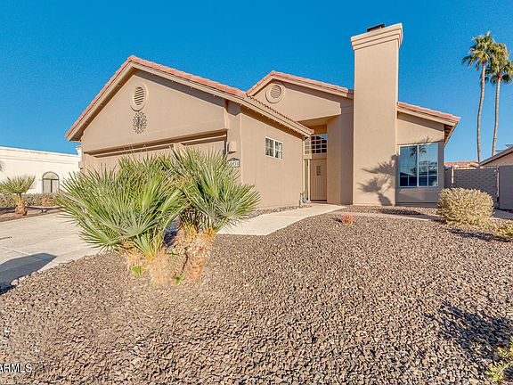 3rd image of 10438 E Sunnydale Dr