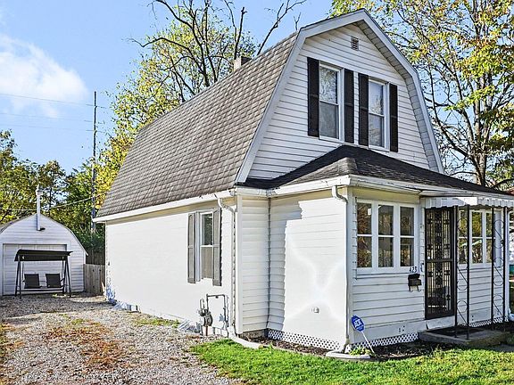 2nd image of 423 Fairmount Ave
