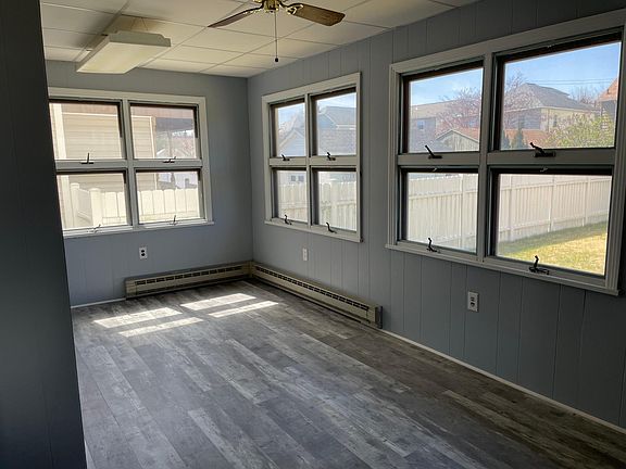 5th image of 80 N Goodwin Ave
