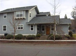916 Blaine St, Ashland, OR 97520