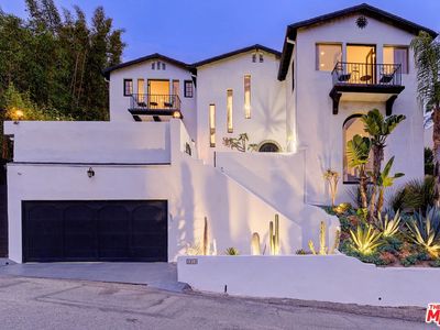 1618 Sunset Plaza Dr, Los Angeles, CA, 90069