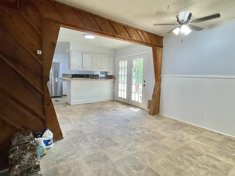3019 Huffman Rd — Photo 16