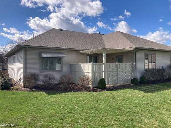 5th image of 1335 Meadowbrook Dr