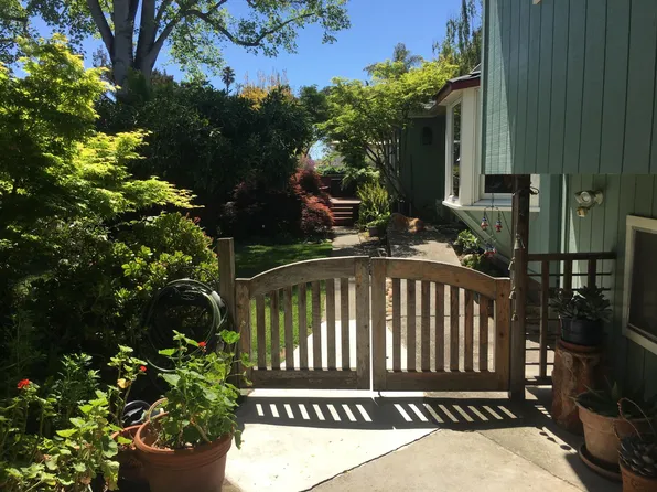 326B Clinton St, Santa Cruz, CA 95062
