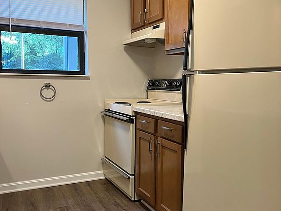 5th image of 101 Osage Dr APT 2