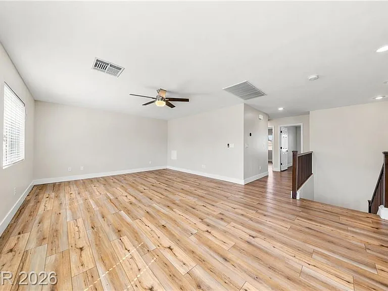 2551 Williamsburg St — Photo 31