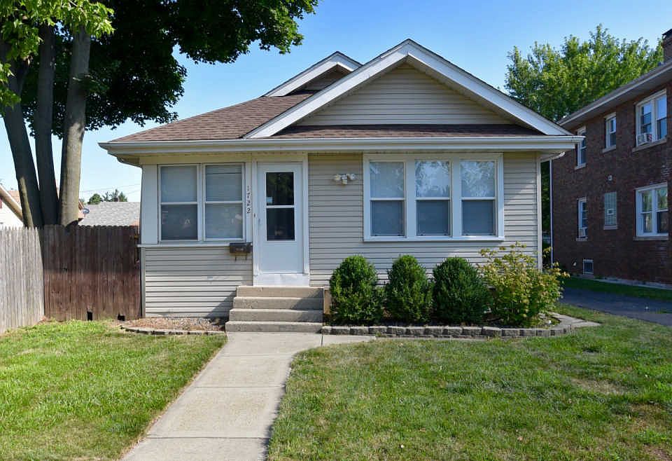 1st image of 1722 W Catalpa Ave