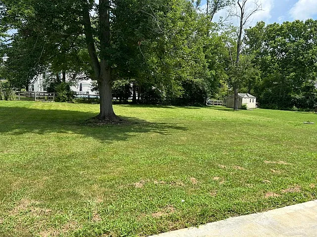 6956 Euclid Ave — Photo 29