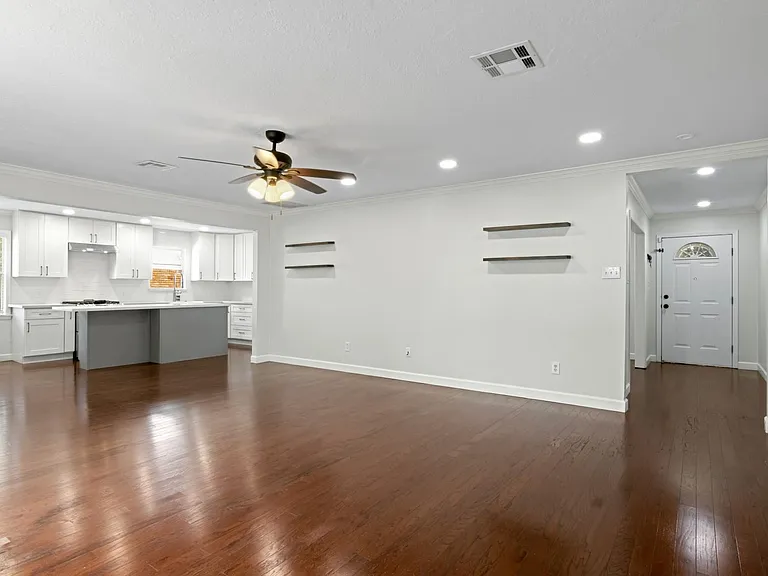 5219 Cheena Dr — Photo 5