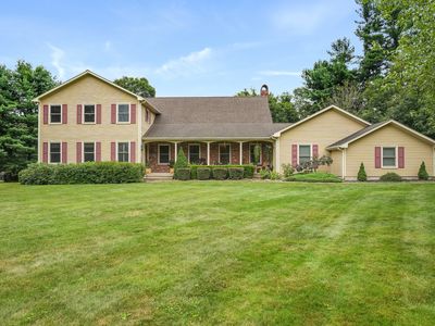 147 Brushy Hill Road, Newtown, CT, 06470