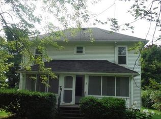74 Shirley Dr, Kalamazoo, MI