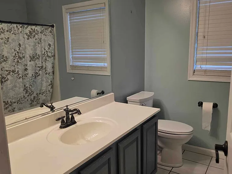 127 Donald Dr — Photo 12