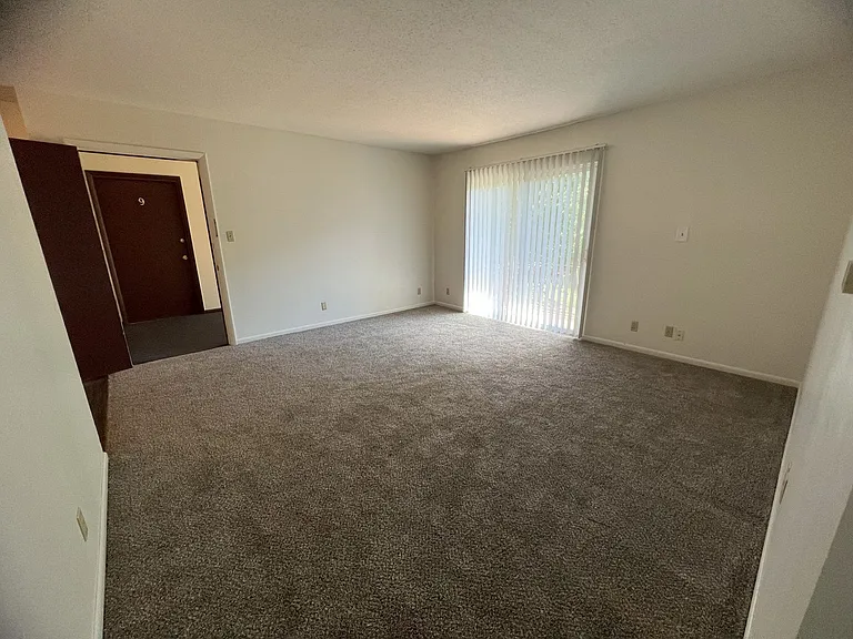 3202 University Dr #K — Photo 11