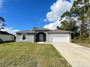 182 Hillock Ave NW, Palm Bay, FL 32907