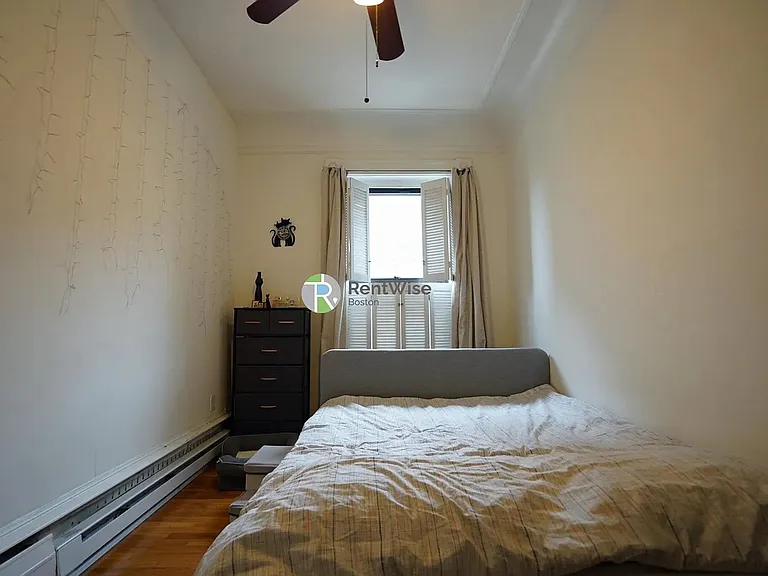 531 Beacon St #D2 — Photo 9