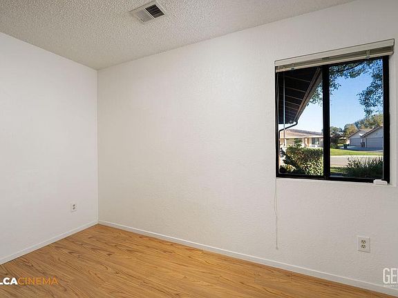 5th image of 913 McGinley Ave