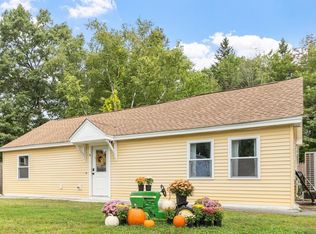 51 Richardson Ave, Dracut, MA 01826