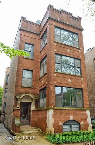 1st image of 1435 W Catalpa Ave APT 2
