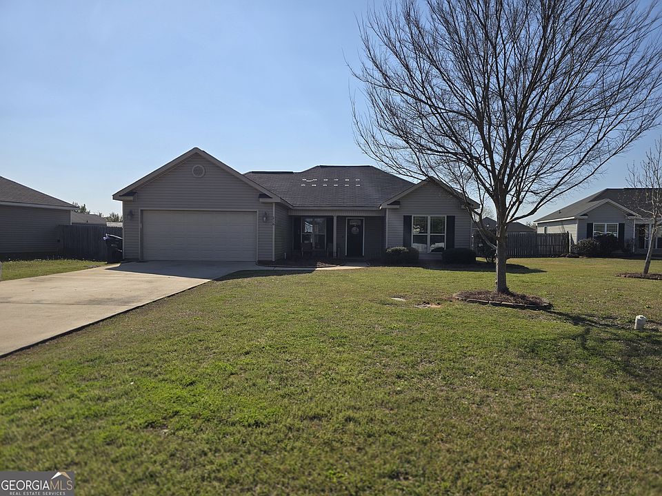 1st image of 216 Winsted Ct