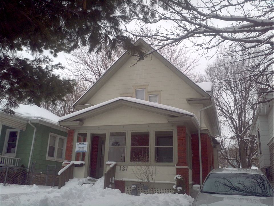 1st image of 127 N Oakley Ave