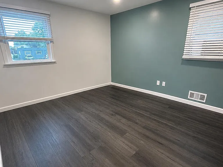 2133 Bridge Ave — Photo 10