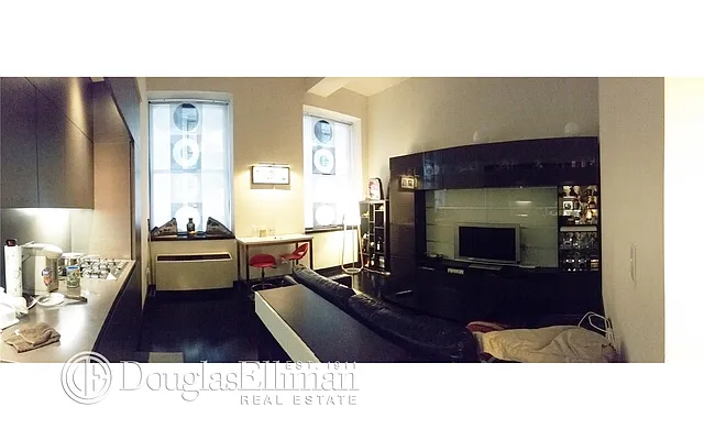 Rented by Douglas Elliman | media 15