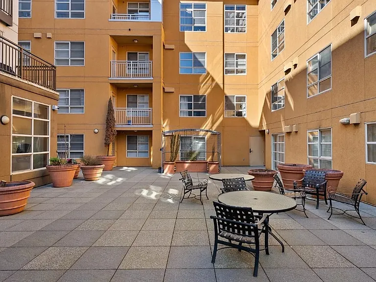 111 108th Ave NE #A312 — Photo 12