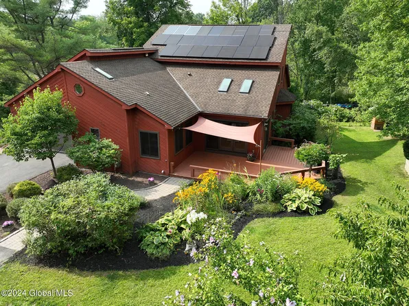 147 Kingsley Road, Burnt Hills, NY 12020