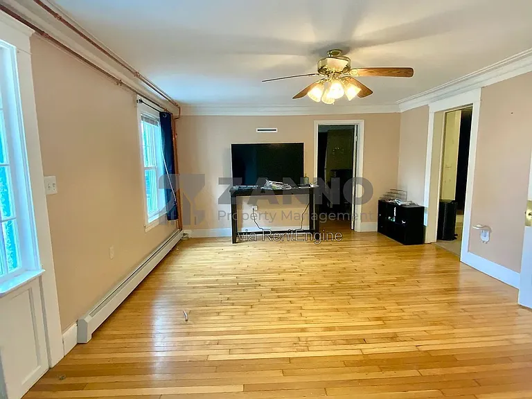75 Oregon Ave #1 — Photo 7