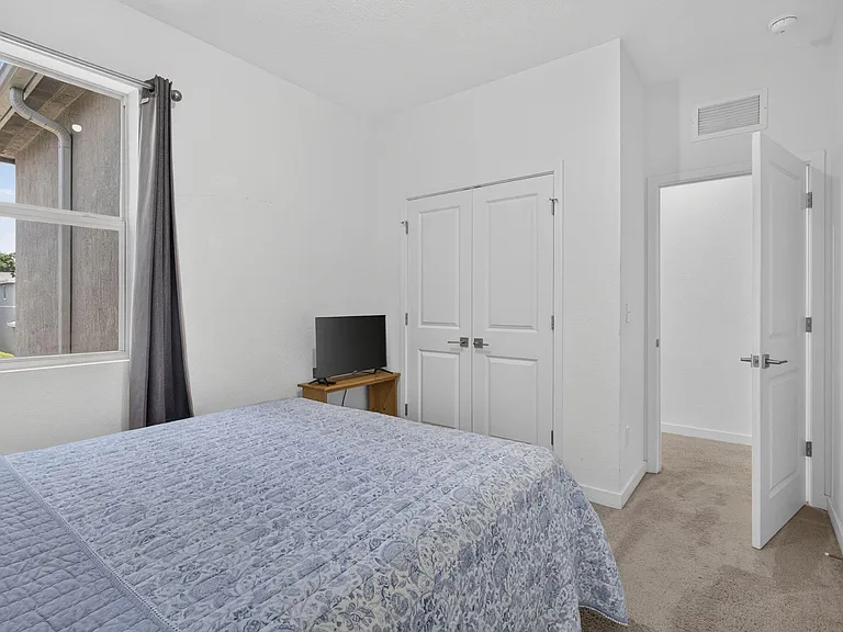 160 Bandol St — Photo 35
