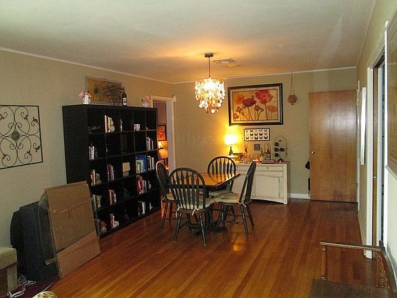 Living/dining, from entry