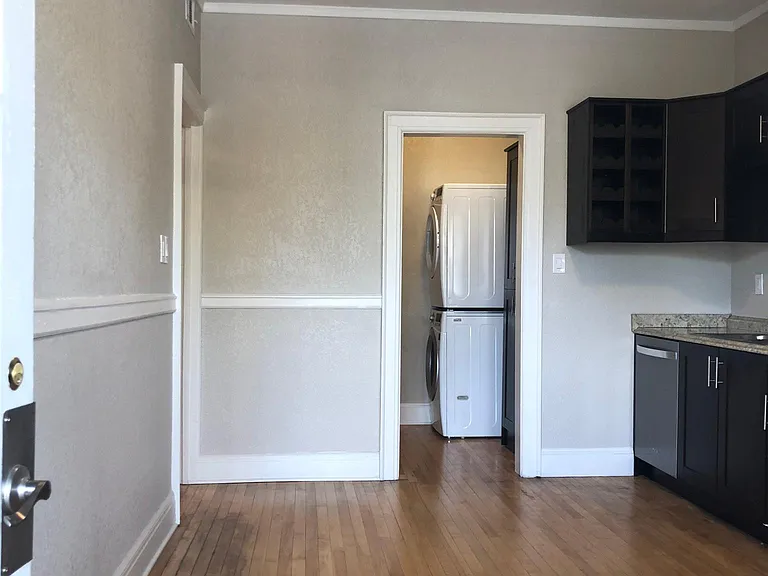 2852 N Oakland Ave #2 — Photo 18