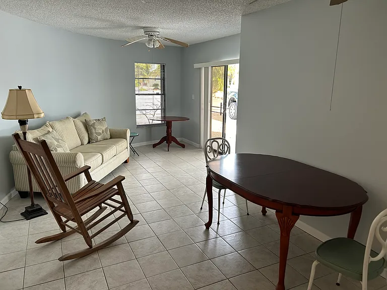 52 Coral Dr — Photo 11