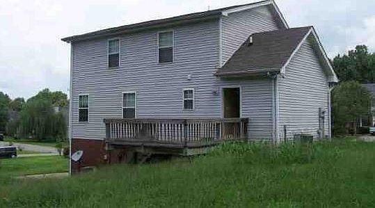 2nd image of 1072 Heatherwood Rd