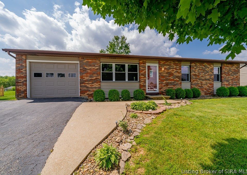 1st image of 513 Colony Drive