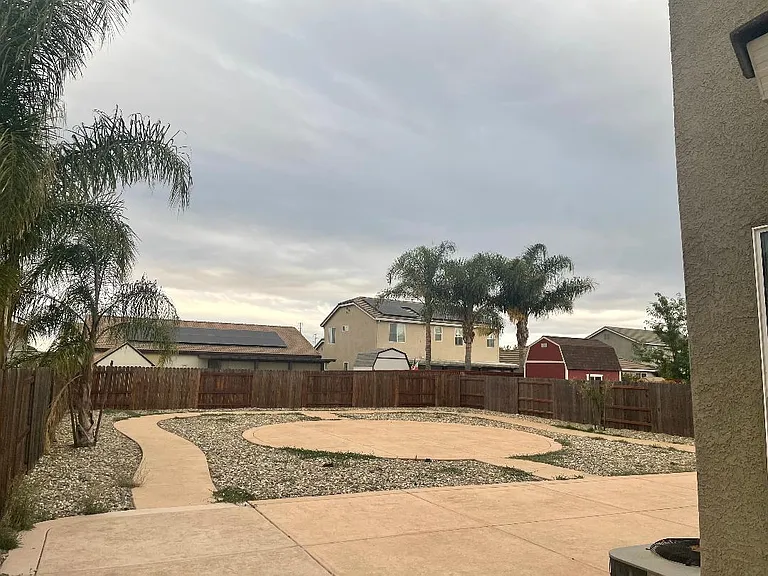 Maverick Dr — Photo 7